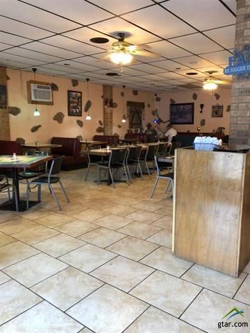 102 E Broadway St, Big Sandy, TX 75755